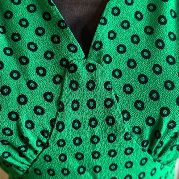 Diane Von Furstenberg Kelly Green Polka Dot Midi Dress SZ 10 - Picture 4 of 9